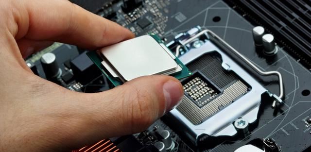 电脑买什么CPU好? 预算再充足也要5不买(图1)